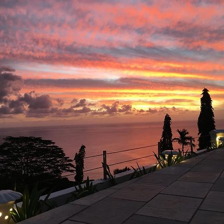 Petit Amour Villa Glacis  Buitenkant foto